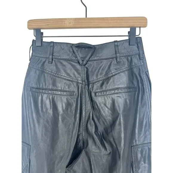 Bottega Veneta Tapered Leather Cargo Pants in Black - Picture 13 of 15